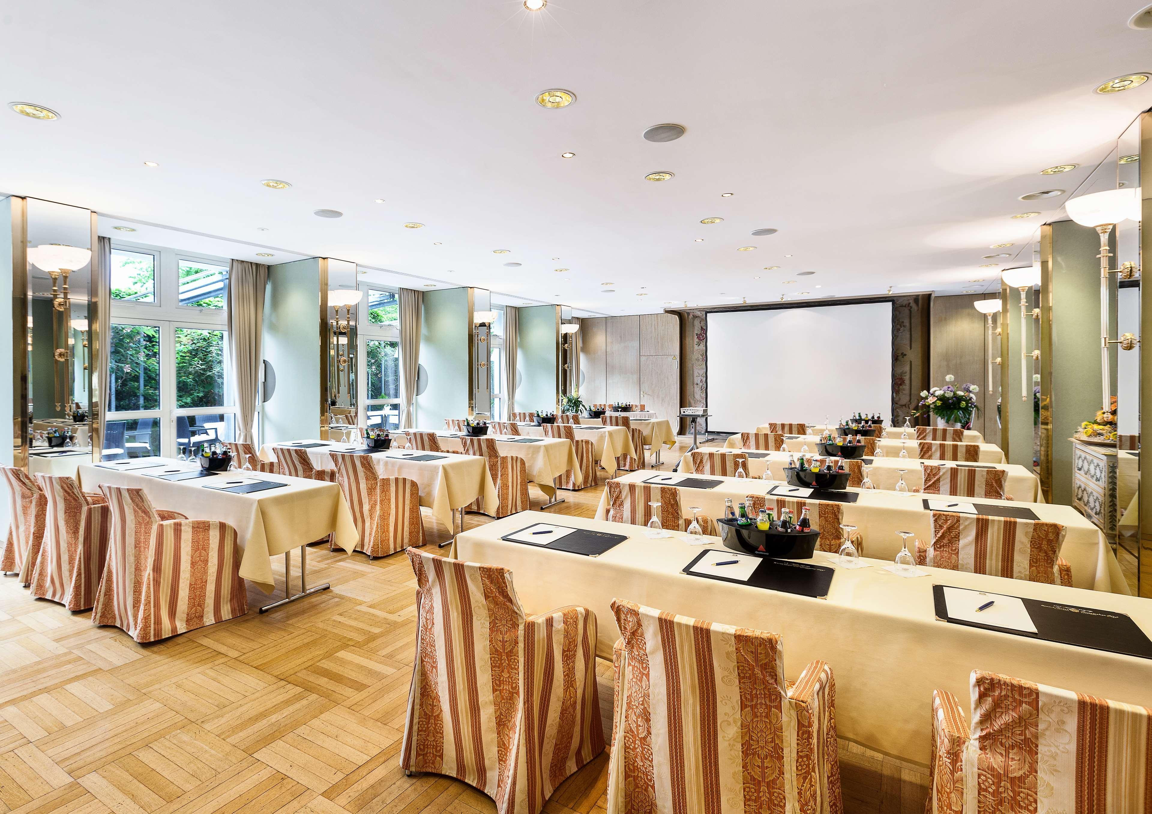 Best Western Premier Grand Hotel Russischer Hof Weimar (Thuringia) Exterior foto