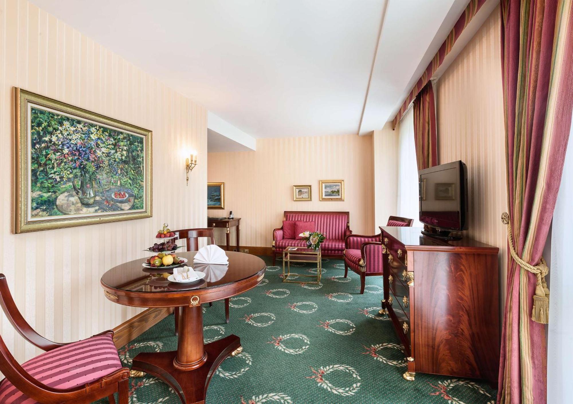 Best Western Premier Grand Hotel Russischer Hof Weimar (Thuringia) Exterior foto