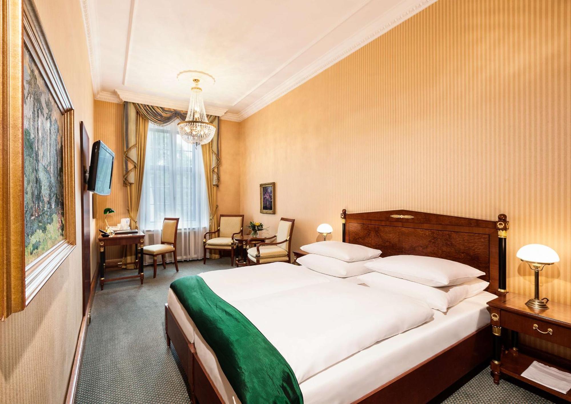 Best Western Premier Grand Hotel Russischer Hof Weimar (Thuringia) Exterior foto